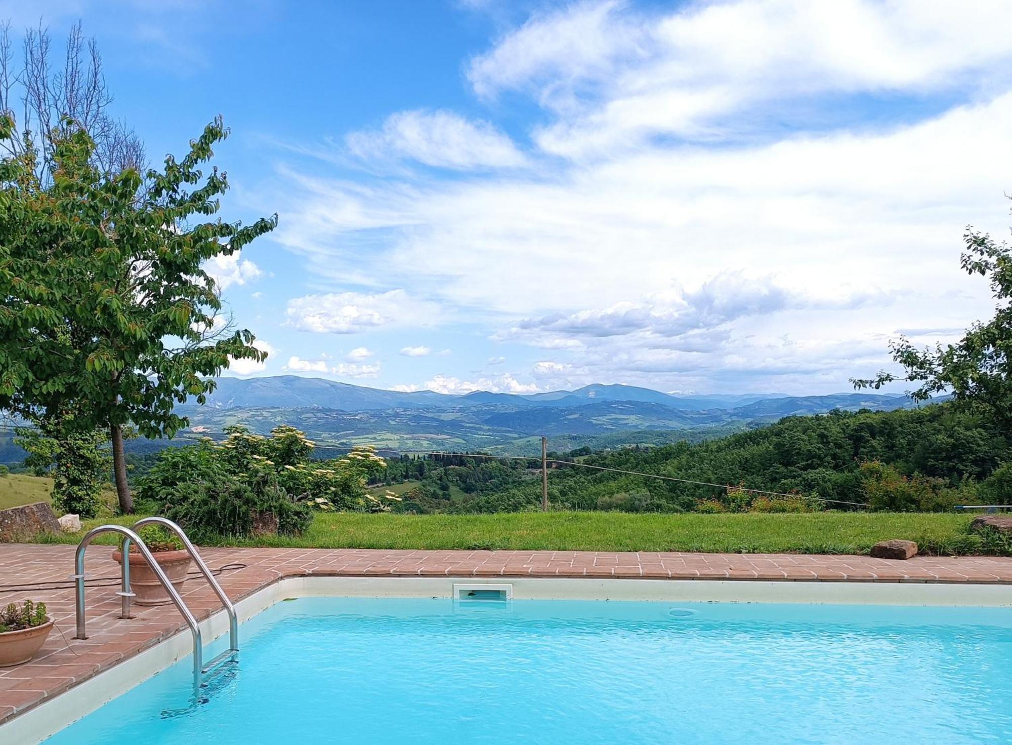 Villa La Brocca Di Valdichiascio Gubbio Exterior foto